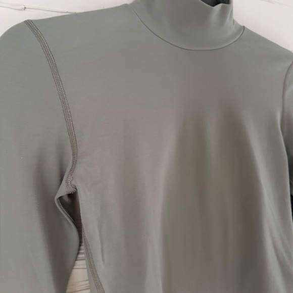 TNA Butter from Aritzia | Size Small | Mock Neck Long Sleeve (Sage Green) - Picture 4 of 8